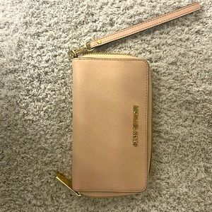 Michael Kors Pink Wallet/wristlet.